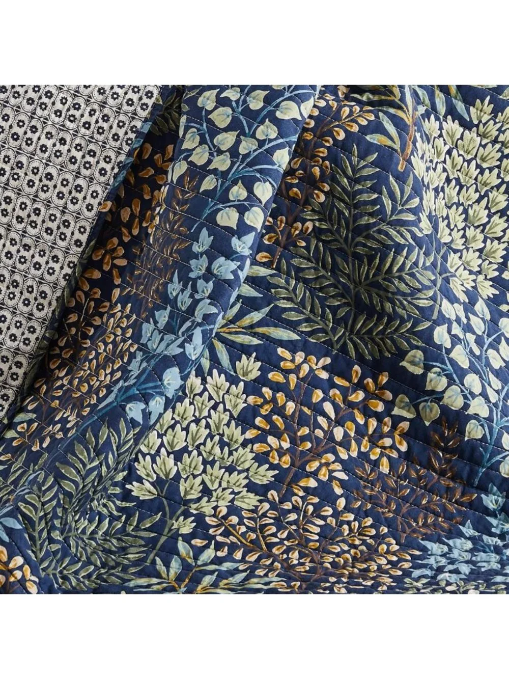 Cozy Quilted Throw Blanket - English Forest Design in Navy, Green & Teal